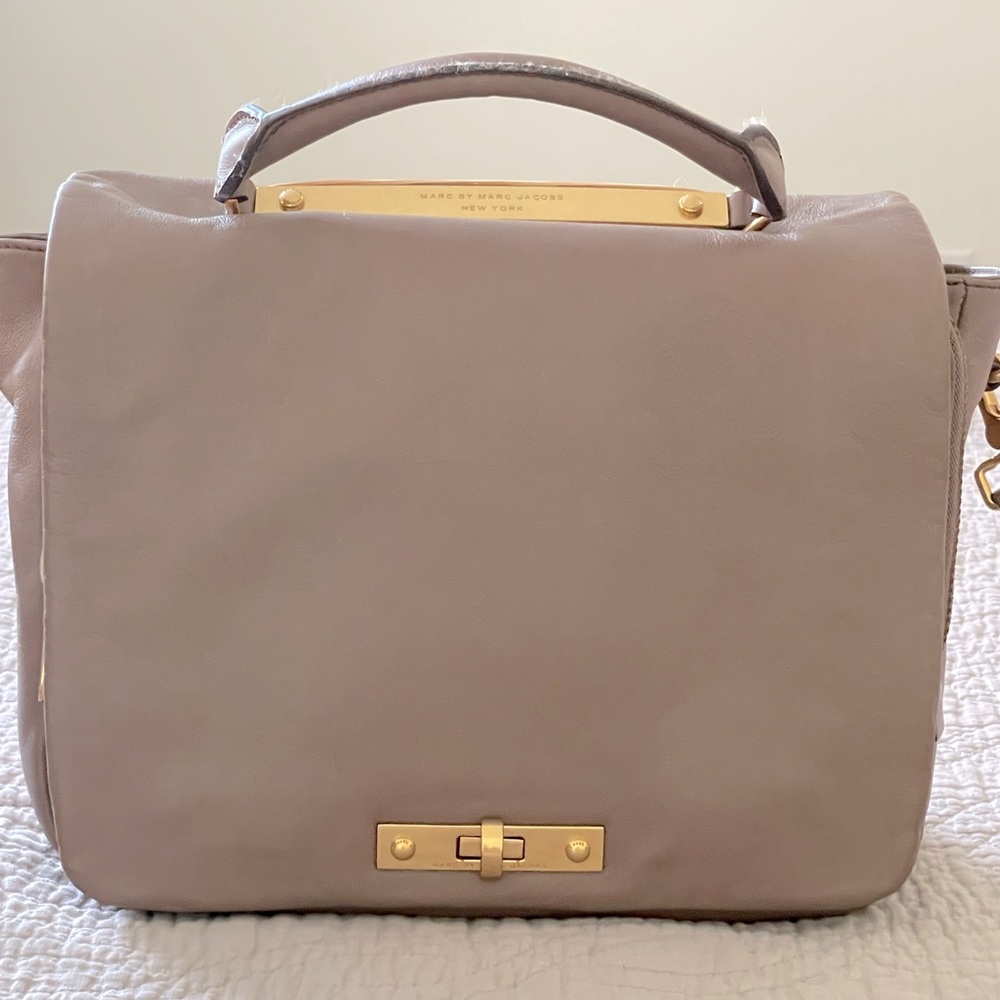 Marc by Marc Jacobs: Goodbye Columbus Top Handle.